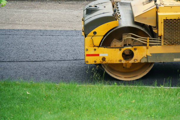 Best Driveway Sealing and Maintenance in Kewanee, IL